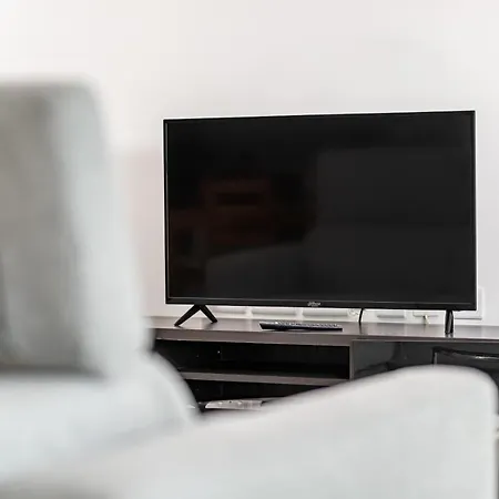 Lovely In The Heart Of St Julians